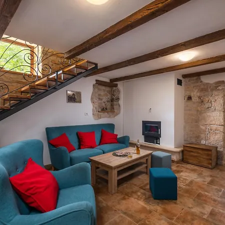 Typisch Istrisches Steinhaus Brnistra In By Interhome Prázdninový dům